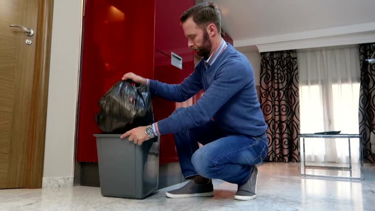 Moving and Downsizing Cleanouts in Greenville, RI